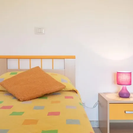 Holiday home Federica 4/6 P.l
